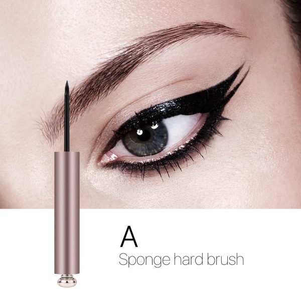 O.TWO.O Best Selling Matte Black Waterproof Liquid Eyeliner in one stroke, non-smudged, quick-drying, wholesale - Image 2