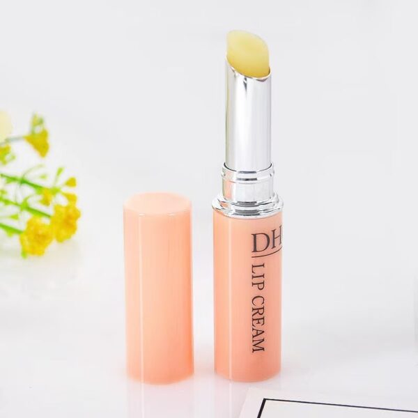 Japanese DH/C olive lip balm hydrating and moisturizing lip mask to prevent dryness, remove dead skin and fade lip lines - Image 3